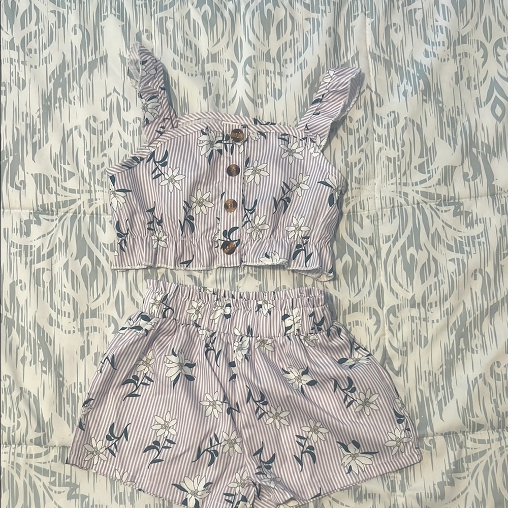 SHEIN Kids Floral Striped Two-Piece Set - Purple and White